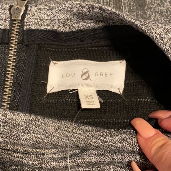 Lou & Grey Quilted Shift Dress - Picture 3 of 6